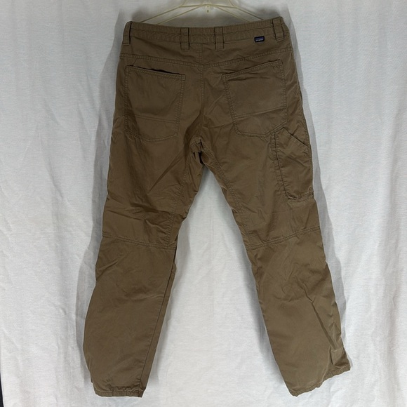 Men’s Patagonia Khaki Pants 33/32 5 pocket plus phone pocket Worn Great shape - Picture 4 of 6